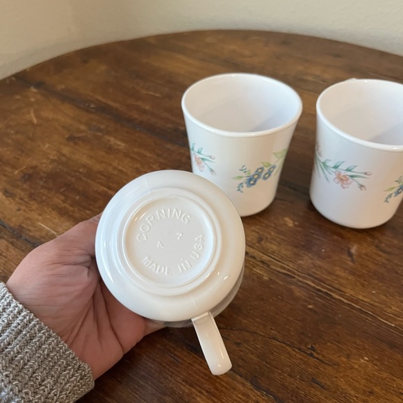 Set of 3. Vintage Corning ware mugs/cups - Picture 6 of 6